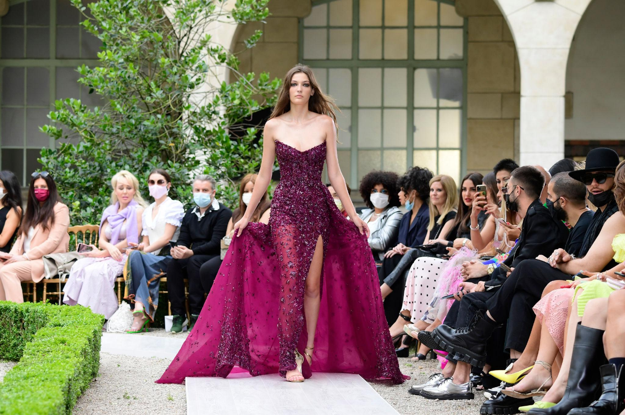 Fashion World Fashion: Trends, Influence, and the Future of Style